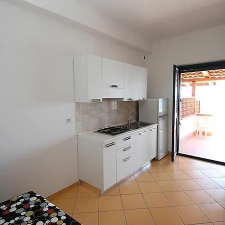Agnone Sleeps 4 Air Con Wifi Βίλα *